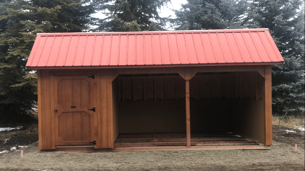 horse barn in montana for sale